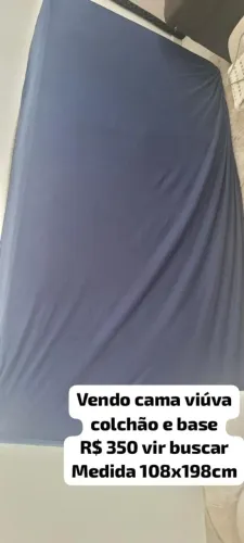 Vendo cama de viúva com a base 108x198cm