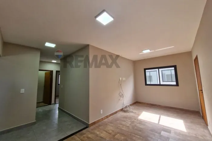 Apartamento para Alugar com 89 m²com 3 quatos sendo 1 Suíte - Centro - Louveira/SP