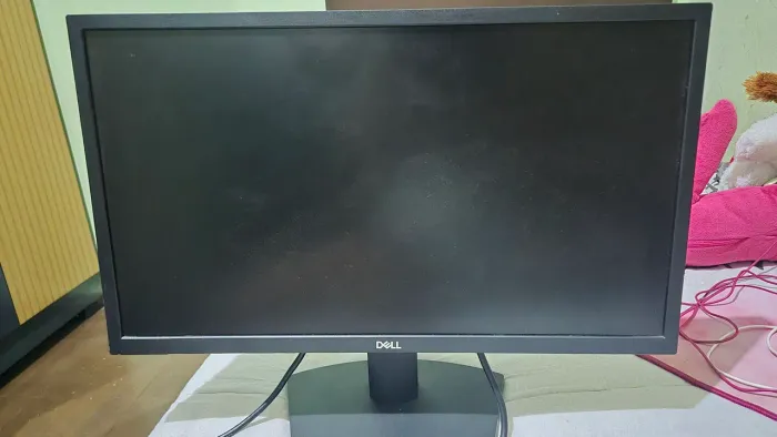 Vendo Monitor Dell 21.5" Full HD (Modelo SE2222H)