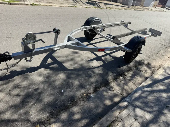 Carreta Jet Ski galvanizada usada documento ok