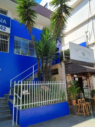 Aluga-se sala no Lourdes