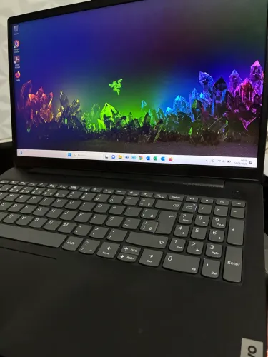 Notebook Lenovo v15 core I 5