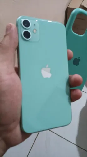 iPhone 11 64gb ( TROCO EM ANDROID COM VOLTA DO INTERESSADO )