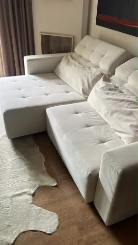 Sofá retrátil