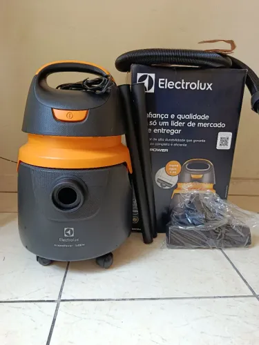 Aspirador Grande 19L Eletrolux, Aspira Pó e Água.