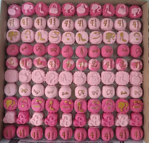 Brigadeiros temáticos