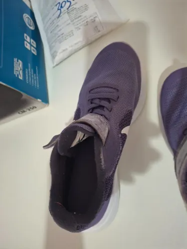 Tênis infantil Nike - Tamanho 33