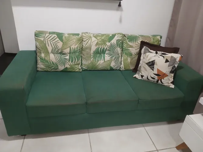 VENDO SOFA 2 E 3 LUGARES