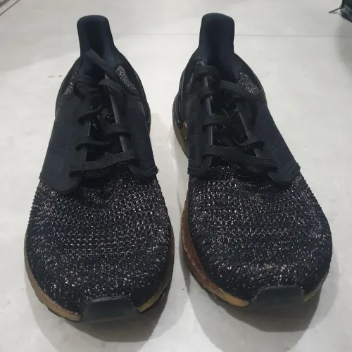 Adidas Feminino Ultraboost 20