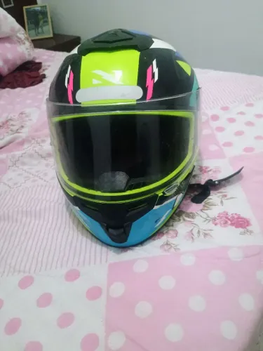 Capacete original novo