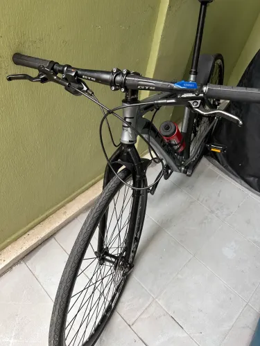 Bicicleta aro 29 pneu de Speed 7 velocidades 