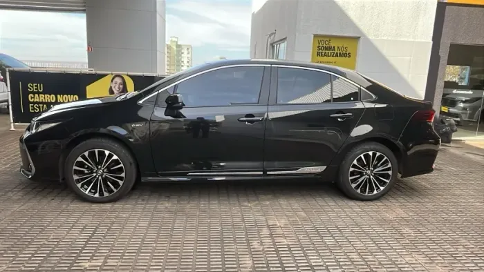 Toyota Corolla Altis Prem. Hybrid 1.8 Flex AUT 2026