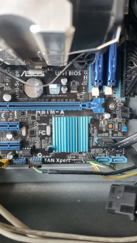 Kit intel i7 2600 (Não é Pc completo) 