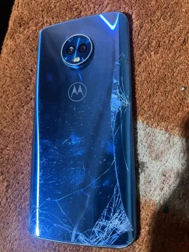 Moto g6 Plus pra conserto ou usar peças