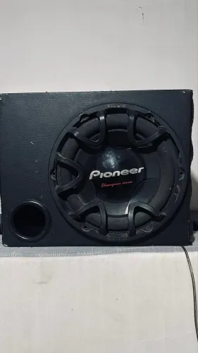 Caixa de som Pioneer 500 RMS