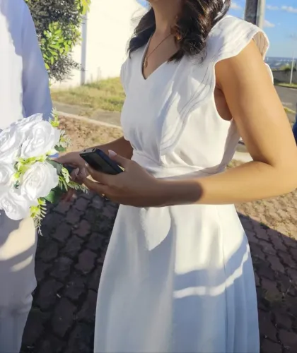 Vestido branco de linho (usado no civil)