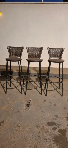 Banqueta alta