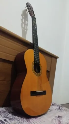 Violão Suzuki seminovo
