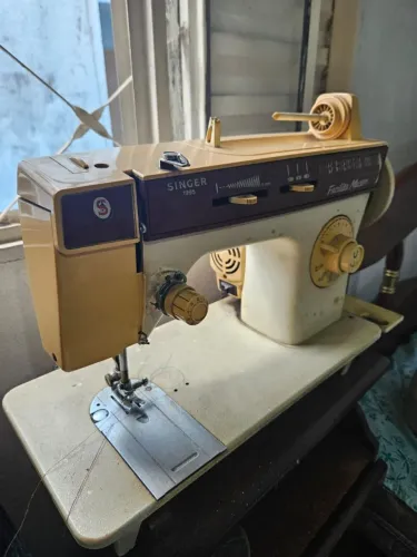 Máquina Singer