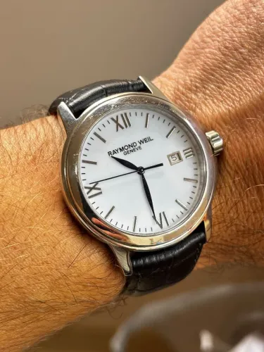 Relógio raymond weil