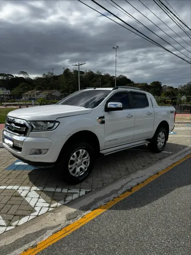 Ford Ranger Limited 3.2 20V 4X4 CD Aut. Dies. 2017