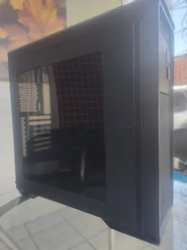 Gabinete AeroCool AERO 800 - Janela Lateral em Acrílico - USB 3.0 