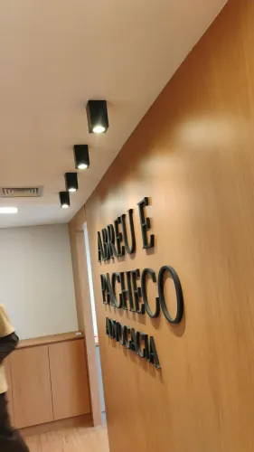 Logo de parede 