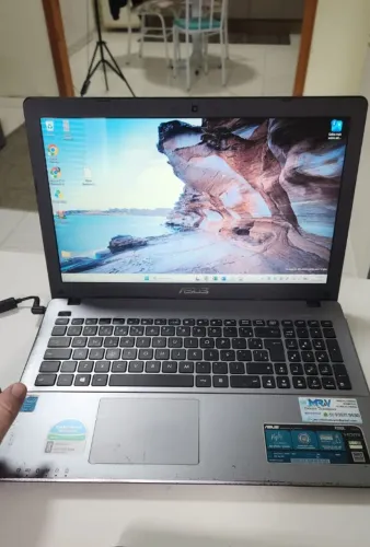 Notebook Asus X550L - Processador i5 1.6Ghz, 12GB de RAM, HD SSD 256GB