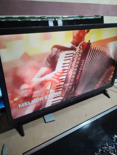 Vendo televisão 32 polegadas LG Smart