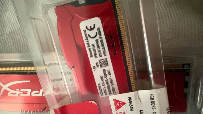 Memória RAM Kingston HyperX Fury 2 PENTE 8GB DDR3 1600MHz Vermelha (Nova)
