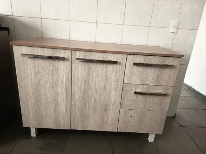 BALCÃO / ARMÁRIO MULTIUSO - R$ 250.00