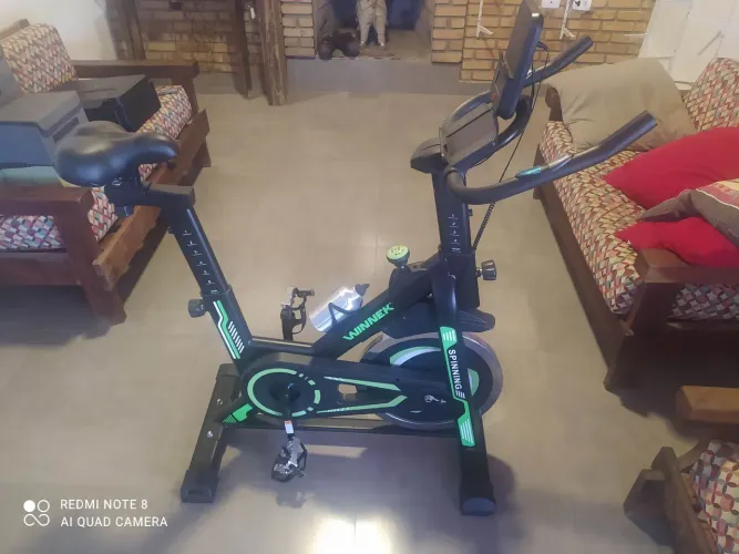 Bicicleta ergométrica winnek 
