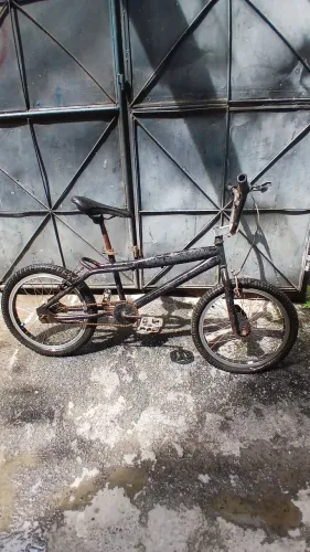 BMX RELÍQUIA  QUADRO ALONGADO