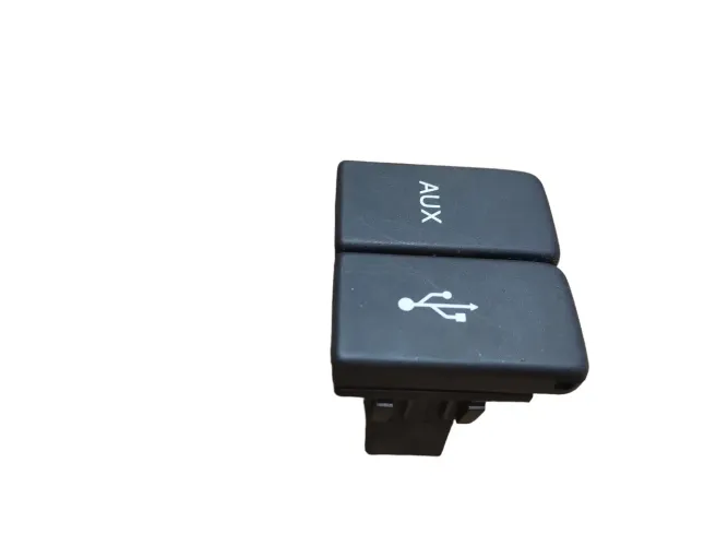 Botão Duplo Com Entrada Usb Auxiliar Honda Fit 2015 A 2019