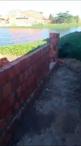 Terreno 4 por 6 de comprimento próximo ao Assaí atacadista Br 