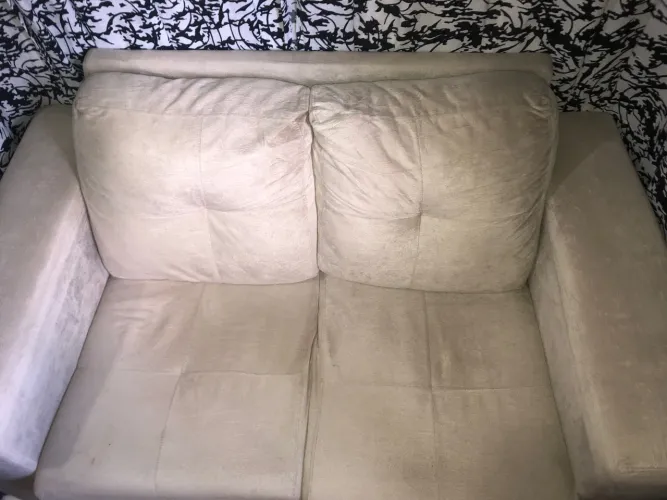 Vendo sofá 2 lugares