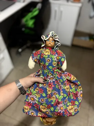 Boneca de Pano Interativa 3 em 1 (Chapeuzinho Vermelho, Vovó e Lobo Mau)