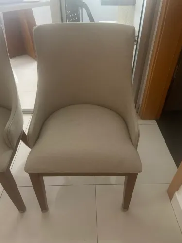 Kit de 4 cadeiras no linho