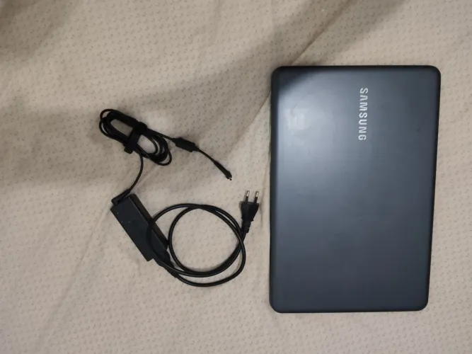 Notebook Samsung i5 de oitava geração