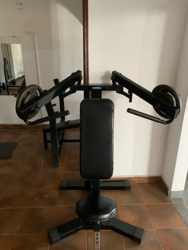 Aparelho de musculação Ombro articulado
