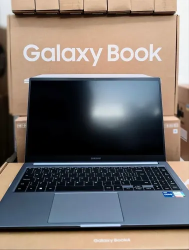 Galaxy Book 4 256 Gb 8 Ram NOVO