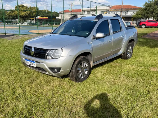 Renault Duster Oroch Dyna. 2.0 Hi-flex 16V Aut. 2017