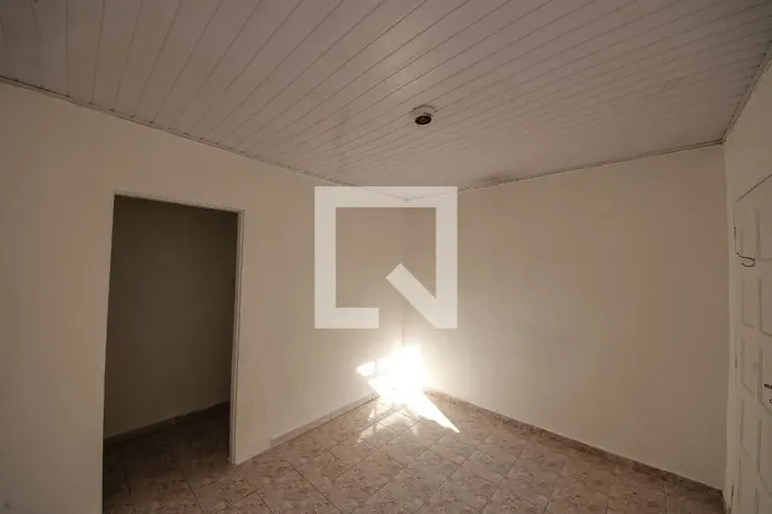 Casa à Venda - Vila Santa Clara, 1 Quarto, 60 m2
