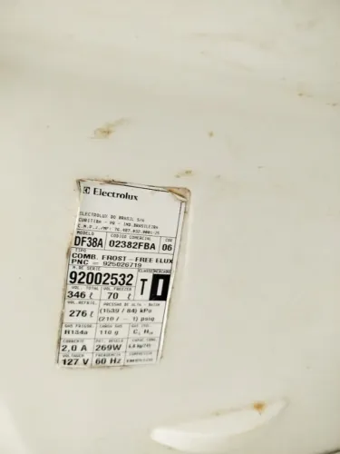 Geladeira com Defeito Eletrolux aproveitar peças