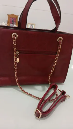 Vende ser uma excelente bolsa nova é só comprar para usa