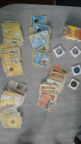 Kit de Treino & Estratégia (TCG) - Carta Pokemon
