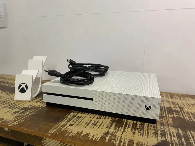 Xbox one S 500GB - Ler descrição