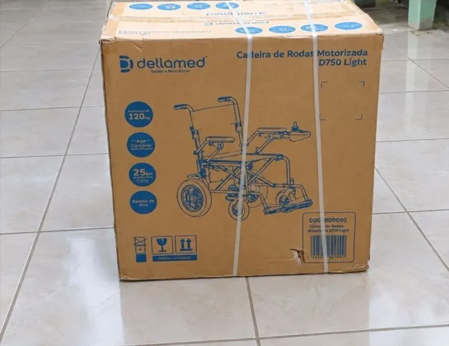 Cadeira de rodas motorizada