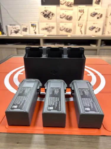 3 Baterias DJI Air 3S + Hub de Carregamento - KIT COMPLETO