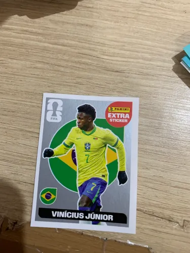 Figurinha legend Vinicius Júnior prata